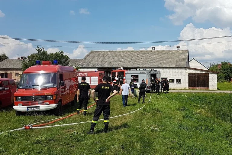 Manewry strażackie w gminie Andrzejewo (zdjęcia)
