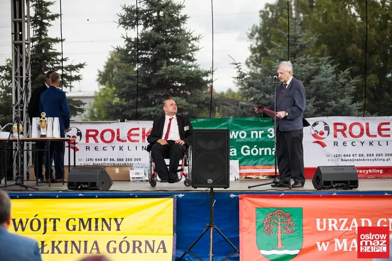MKS Małkinia 80-latkiem (zdjęcia, wideo)