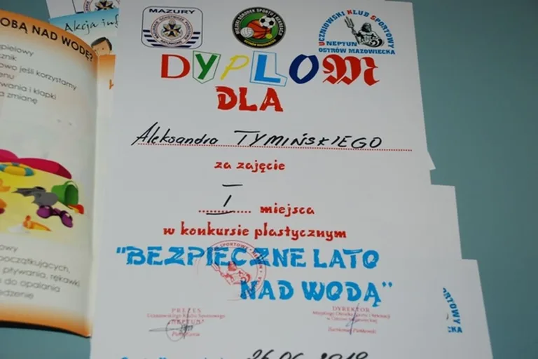Podsumowano konkurs plastyczny "Bezpieczne lato nad wodą" (zdjęcia)