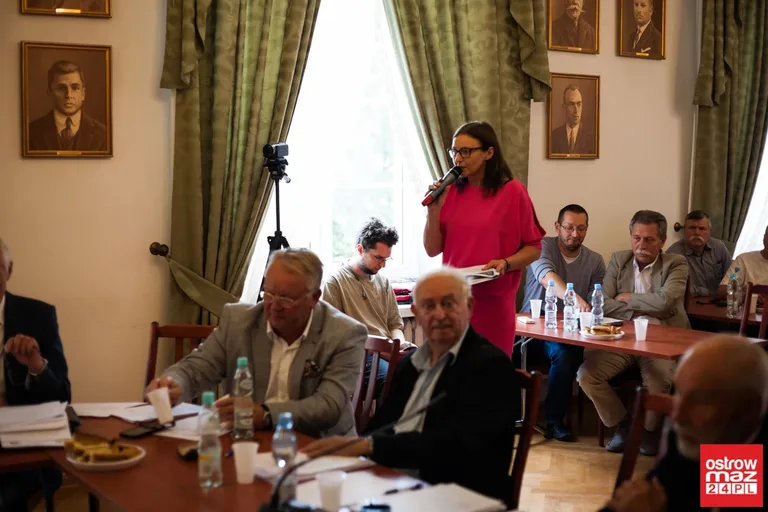 Burmistrz Bauer bez absolutorium (zdjęcia, wideo)