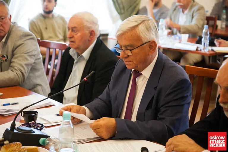 Burmistrz Bauer bez absolutorium (zdjęcia, wideo)