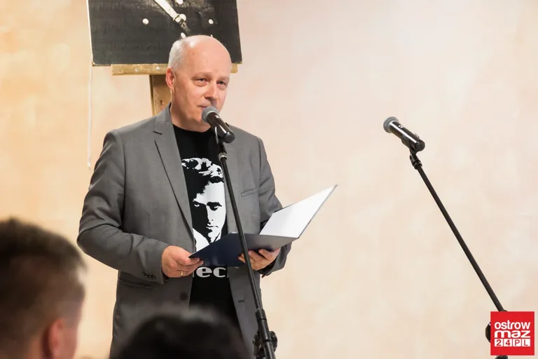 Przedstawienie o rotmistrzu Pileckim. Prapremiera w Starym Lubiejewie (zdjęcia, wideo)