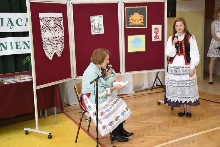 Odebrali świadectwa i rozpoczęli wakacje (zdjęcia)