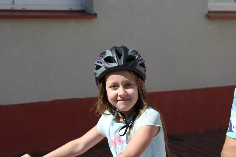Uczniowie "jedynki" z kartami rowerowymi (zdjęcia)