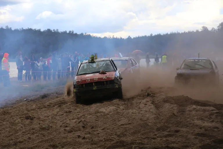 Polska Liga Wraków w Wykrocie (zdjęcia, wideo)