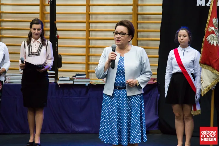 Zakończenie roku szkolnego w SP nr 1 z minister Zalewską (zdjęcia, wideo)