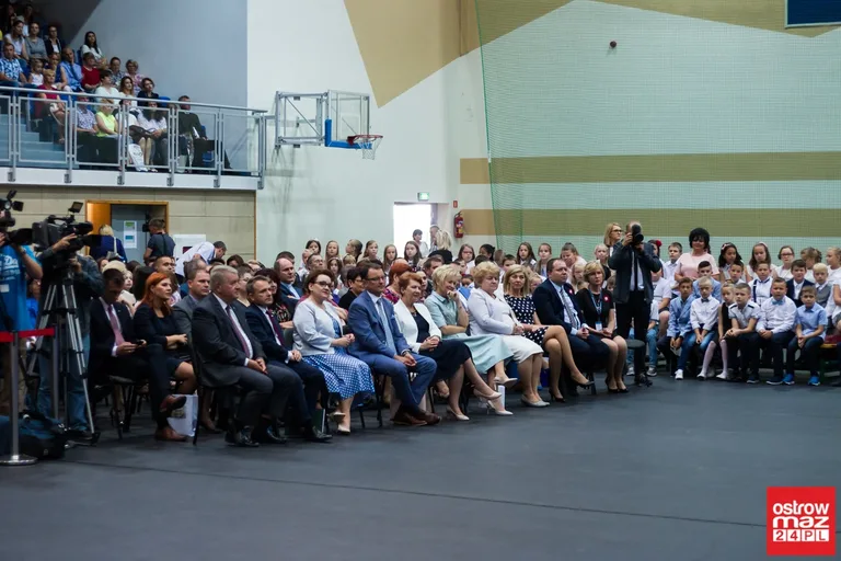 Zakończenie roku szkolnego w SP nr 1 z minister Zalewską (zdjęcia, wideo)