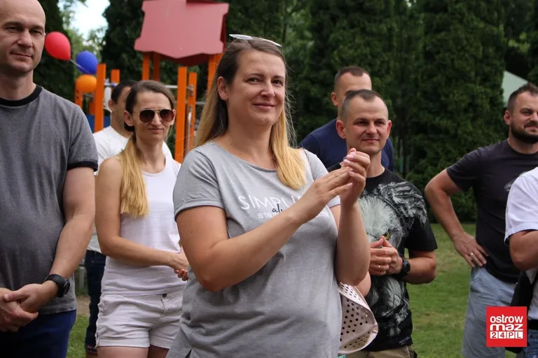 Przedszkolny piknik rodzinny z kapitalnym spektaklem (zdjęcia, wideo)