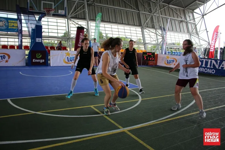 Drugi dzień zmagań w koszykówce 3x3 (zdjęcia, wideo)
