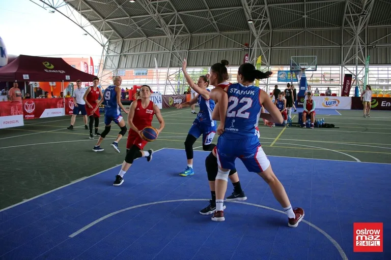 Drugi dzień zmagań w koszykówce 3x3 (zdjęcia, wideo)