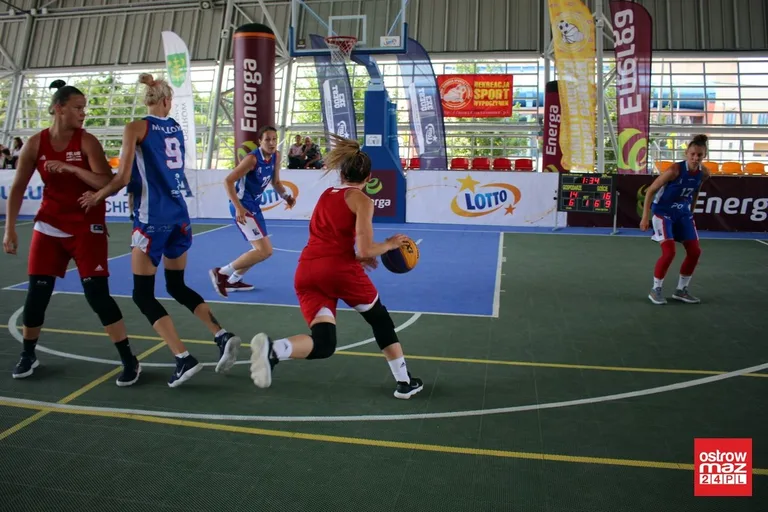 Drugi dzień zmagań w koszykówce 3x3 (zdjęcia, wideo)