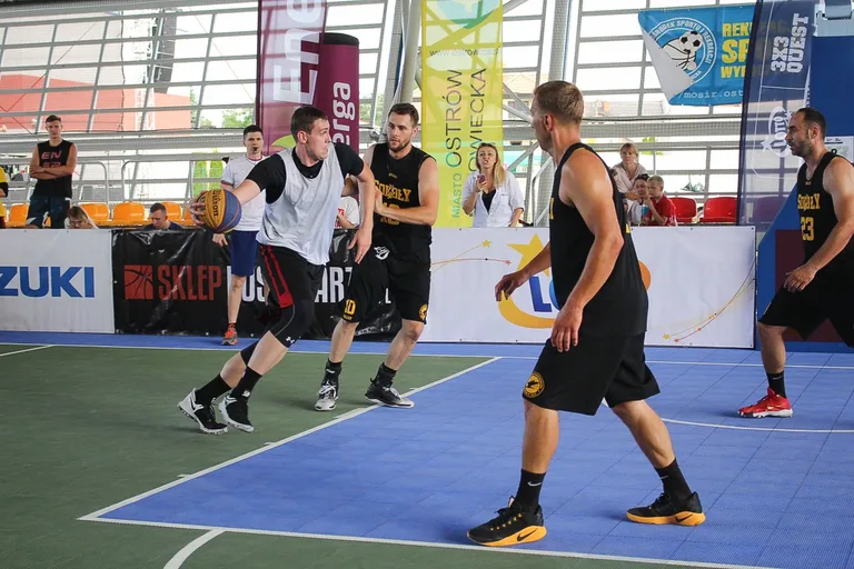 Studio Budza wygrywa turniej 3x3 w Ostrowi Maz. (zdjęcia, wideo)