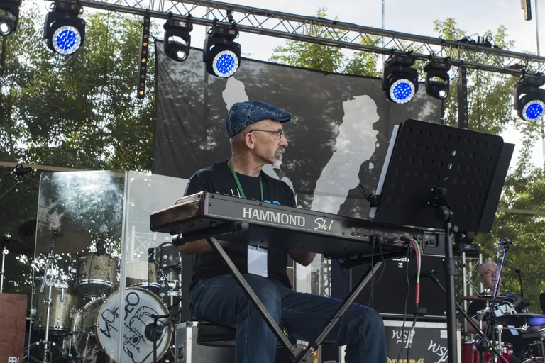 Koncert zespołu Chrząszcze podczas dni miasta (zdjęcia, wideo)