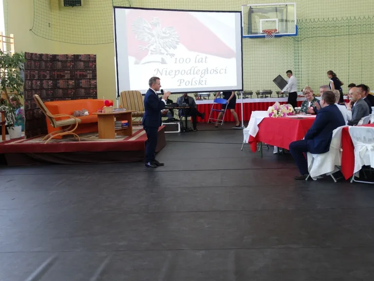 Spotkanie z Wojewodą w SP nr 2 (zdjęcia)
