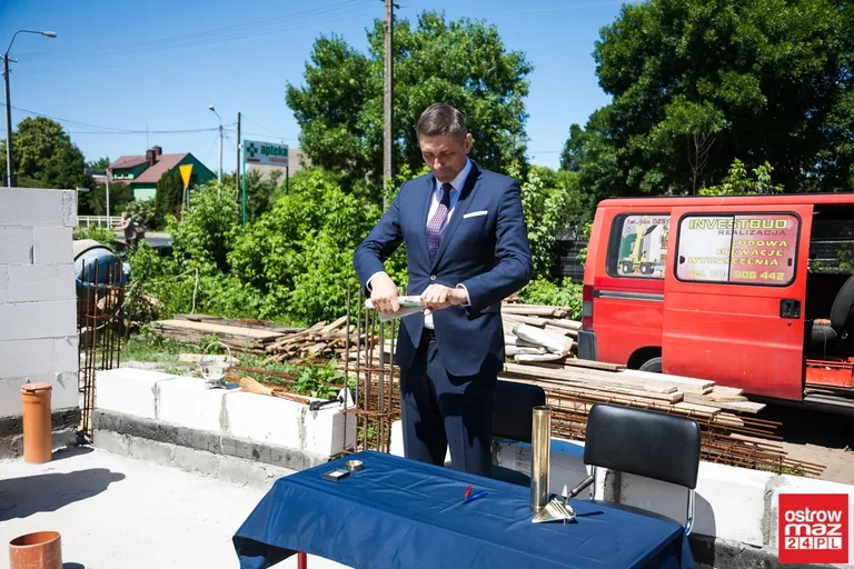 Powstaje nowa stacja wyczekiwania zespołów ratownictwa medycznego (zdjęcia, wideo)