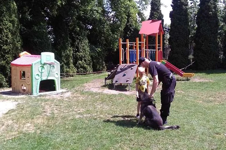 Dzień Dziecka z ostrowską policją (zdjęcia)