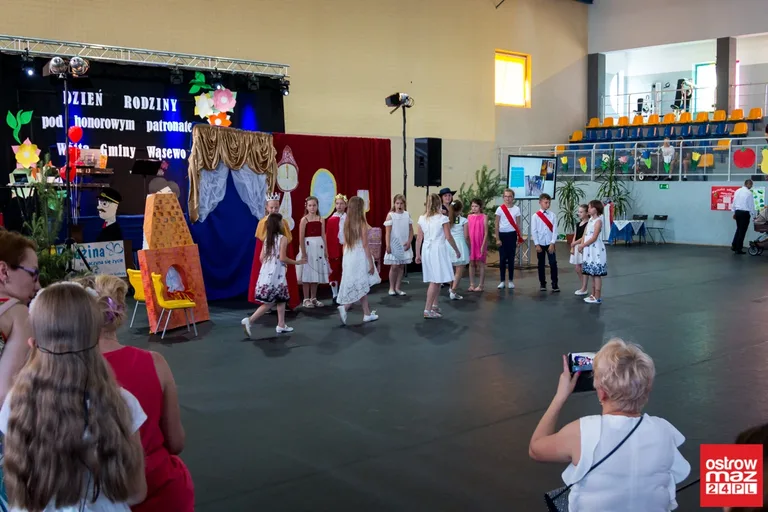 Dzień Rodziny w wąsewskiej hali GCSiR (zdjęcia, wideo)