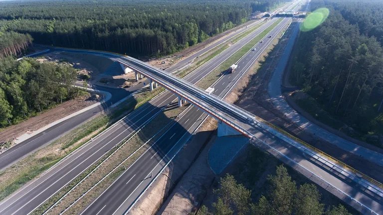 S8 niebawem oddane do użytku? Zobacz zdjęcia z drona