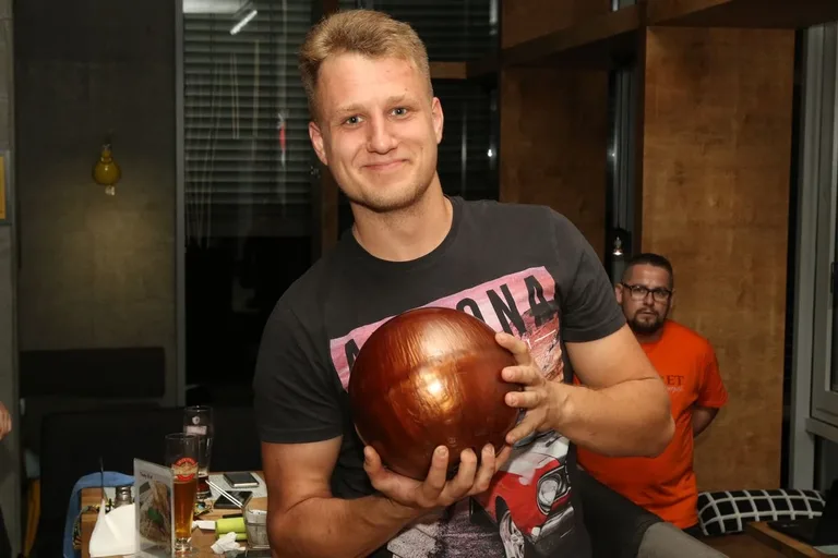 Brzostek nie jest już liderem OLB (zdjęcia, wideo)