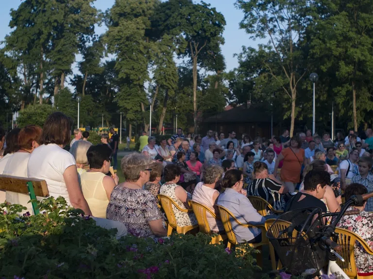 Koncert Uwielbienia w Ogródku Jordanowskim (zdjęcia, wideo)