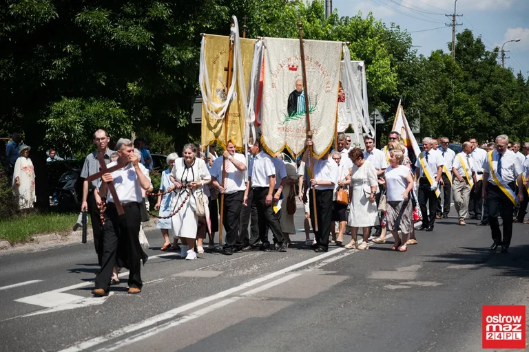 Procesje Najświętszego Ciała i Krwi Chrystusa przeszły ulicami miasta (zdjęcia, wideo)