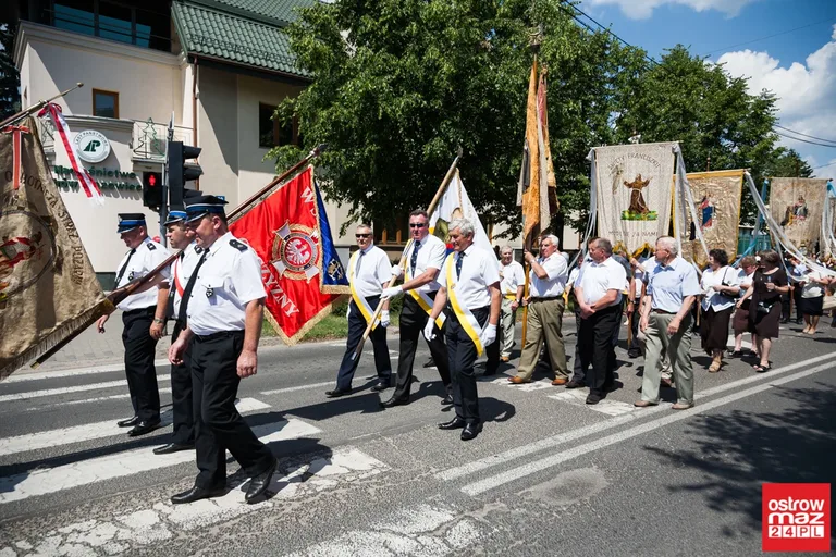 Procesje Najświętszego Ciała i Krwi Chrystusa przeszły ulicami miasta (zdjęcia, wideo)