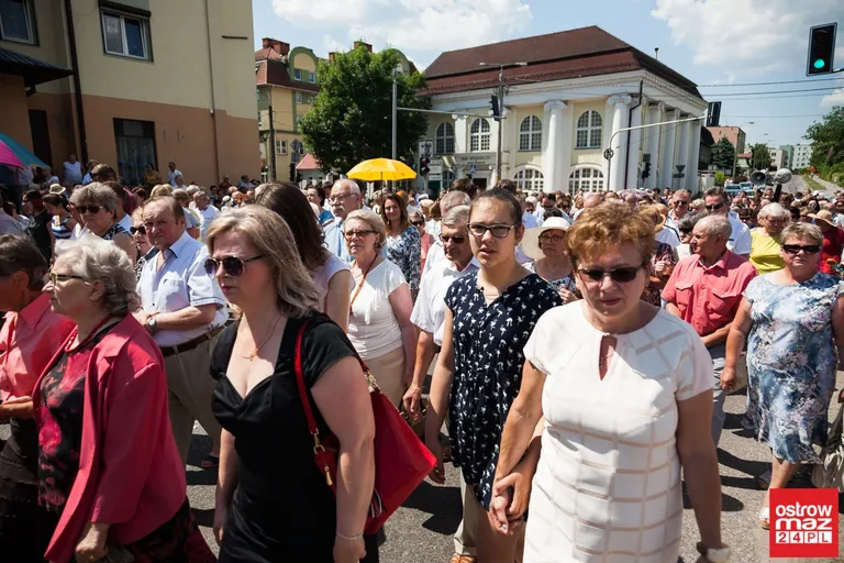 Procesje Najświętszego Ciała i Krwi Chrystusa przeszły ulicami miasta (zdjęcia, wideo)