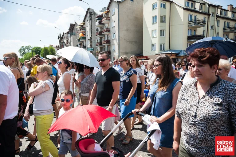 Procesje Najświętszego Ciała i Krwi Chrystusa przeszły ulicami miasta (zdjęcia, wideo)