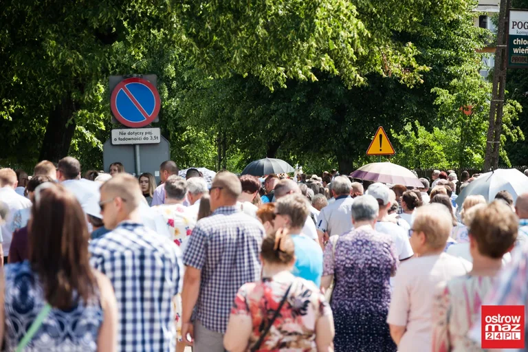 Procesje Najświętszego Ciała i Krwi Chrystusa przeszły ulicami miasta (zdjęcia, wideo)