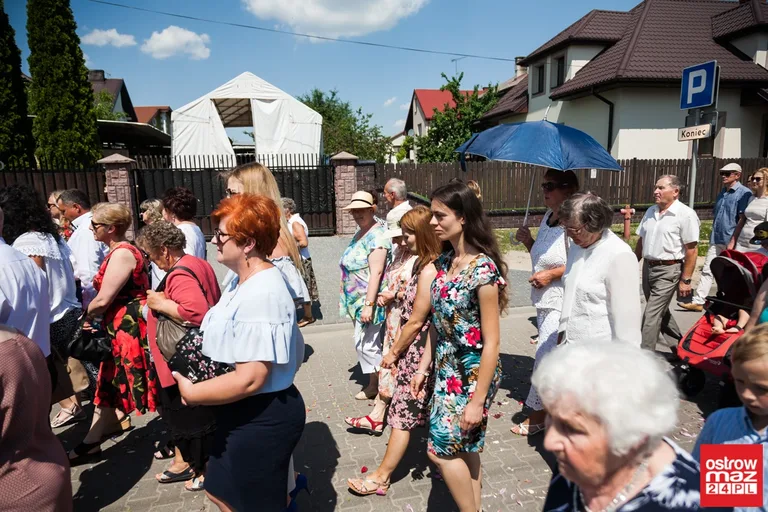 Procesje Najświętszego Ciała i Krwi Chrystusa przeszły ulicami miasta (zdjęcia, wideo)