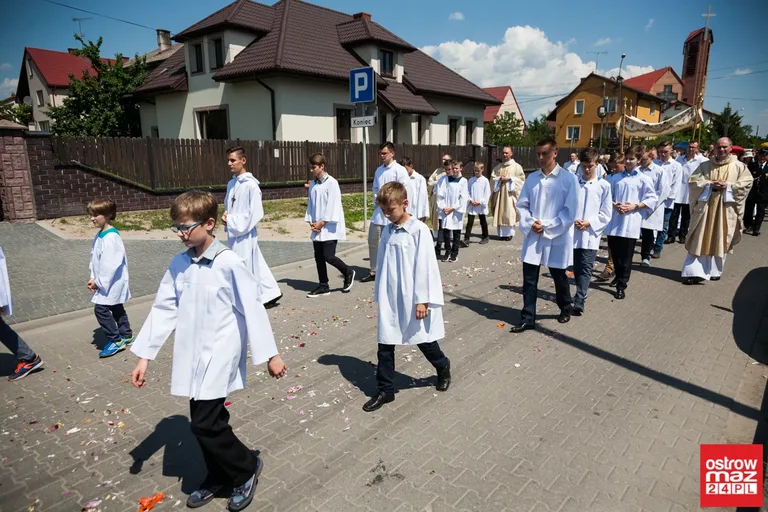 Procesje Najświętszego Ciała i Krwi Chrystusa przeszły ulicami miasta (zdjęcia, wideo)