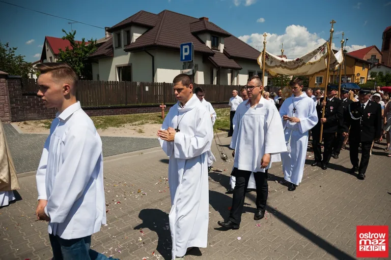 Procesje Najświętszego Ciała i Krwi Chrystusa przeszły ulicami miasta (zdjęcia, wideo)
