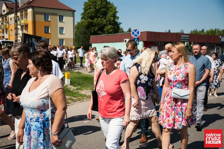 Procesje Najświętszego Ciała i Krwi Chrystusa przeszły ulicami miasta (zdjęcia, wideo)