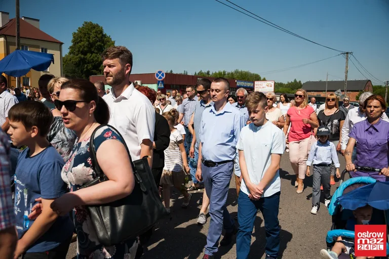 Procesje Najświętszego Ciała i Krwi Chrystusa przeszły ulicami miasta (zdjęcia, wideo)