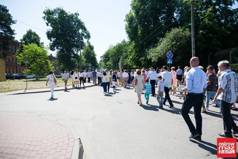 Procesje Najświętszego Ciała i Krwi Chrystusa przeszły ulicami miasta (zdjęcia, wideo)