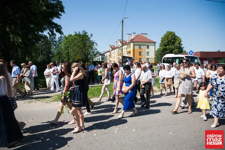 Procesje Najświętszego Ciała i Krwi Chrystusa przeszły ulicami miasta (zdjęcia, wideo)