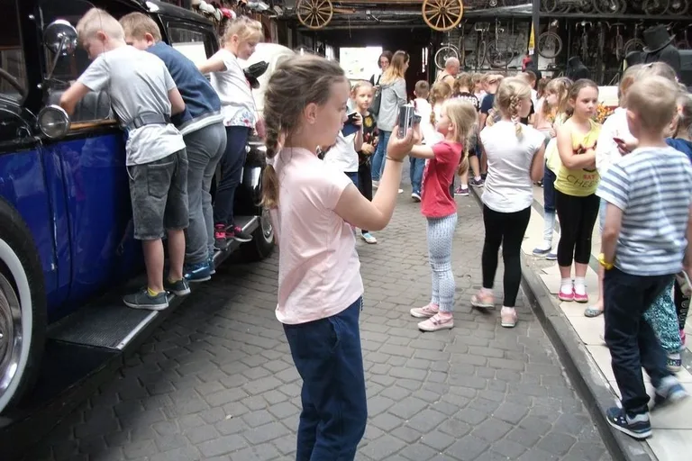 Słodka wycieczka uczniów "jedynki" (zdjęcia)