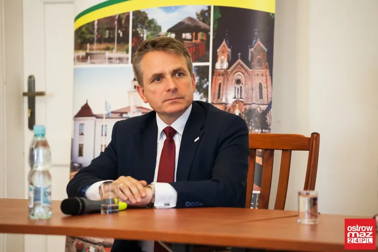 Wicemarszałek senatu: Inwestujemy w Polskę lokalną (zdjęcia, wideo)