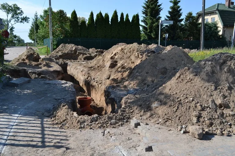 Brok: budowa kanalizacji deszczowej (zdjęcia)