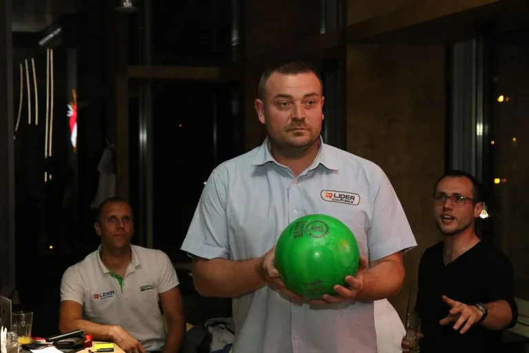 Rewelacyjny Brzostek w OLB (zdjęcia, wideo)