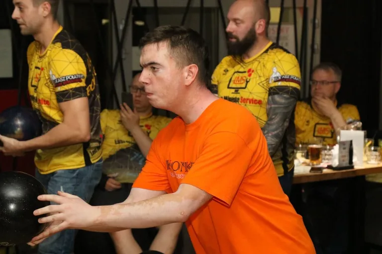 Rewelacyjny Brzostek w OLB (zdjęcia, wideo)