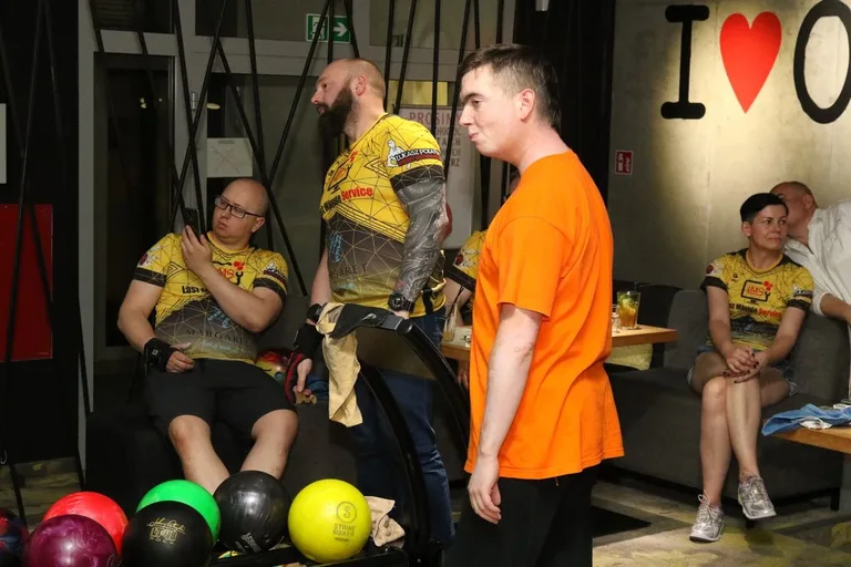 Rewelacyjny Brzostek w OLB (zdjęcia, wideo)