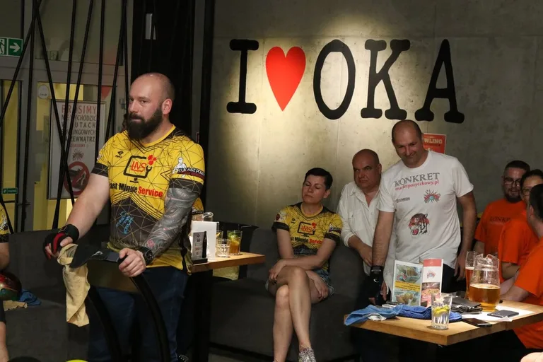 Rewelacyjny Brzostek w OLB (zdjęcia, wideo)