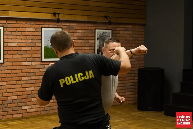 Kurs samoobrony w Broku (zdjęcia, wideo)