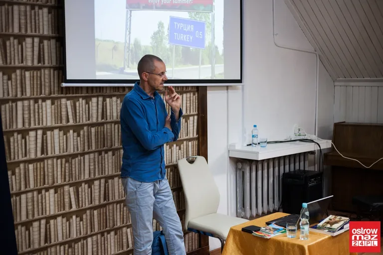 Spotkanie autorskie z Leszkiem Szczasnym (zdjęcia, wideo)