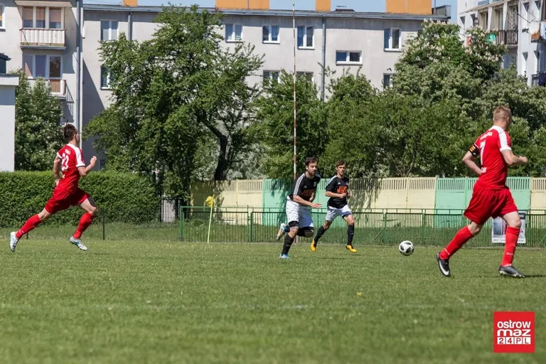 Ostrovia przegrała z Nadnarwianką (zdjęcia, wideo)