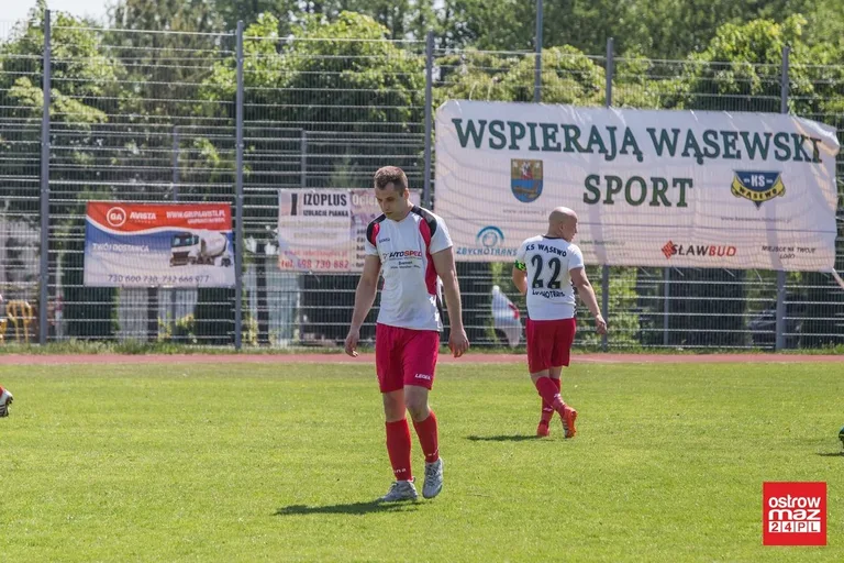 KS Wąsewo uległ Rzekuniance (zdjęcia, wideo)
