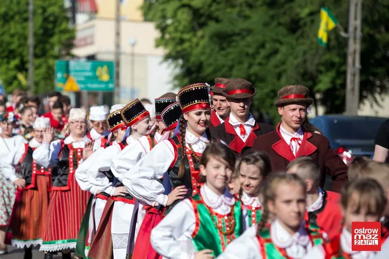 Ostrów opanowała "Moda na Folklor" (zdjęcia, wideo)