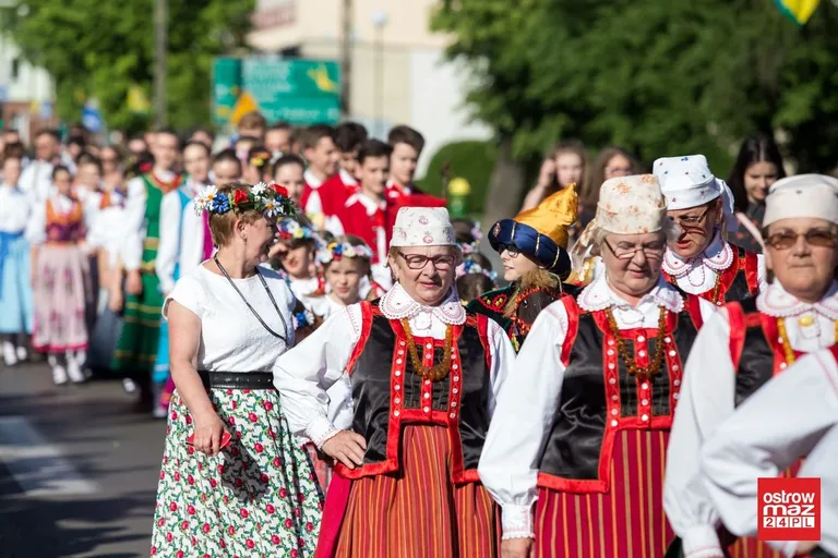 Ostrów opanowała "Moda na Folklor" (zdjęcia, wideo)