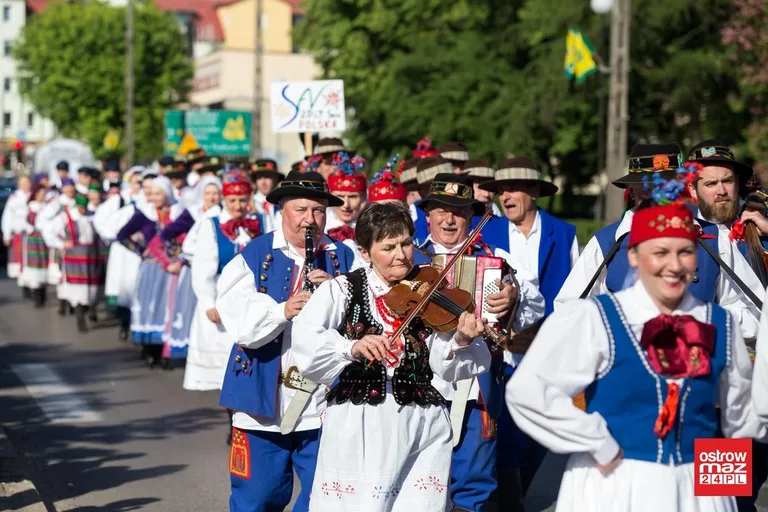 Ostrów opanowała "Moda na Folklor" (zdjęcia, wideo)